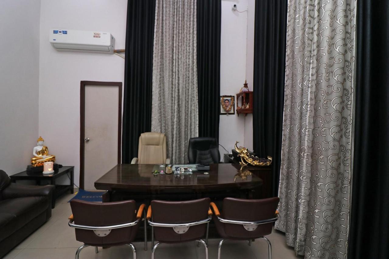 Oyo 62539 Hotel Shree Gopal Puri Exterior photo